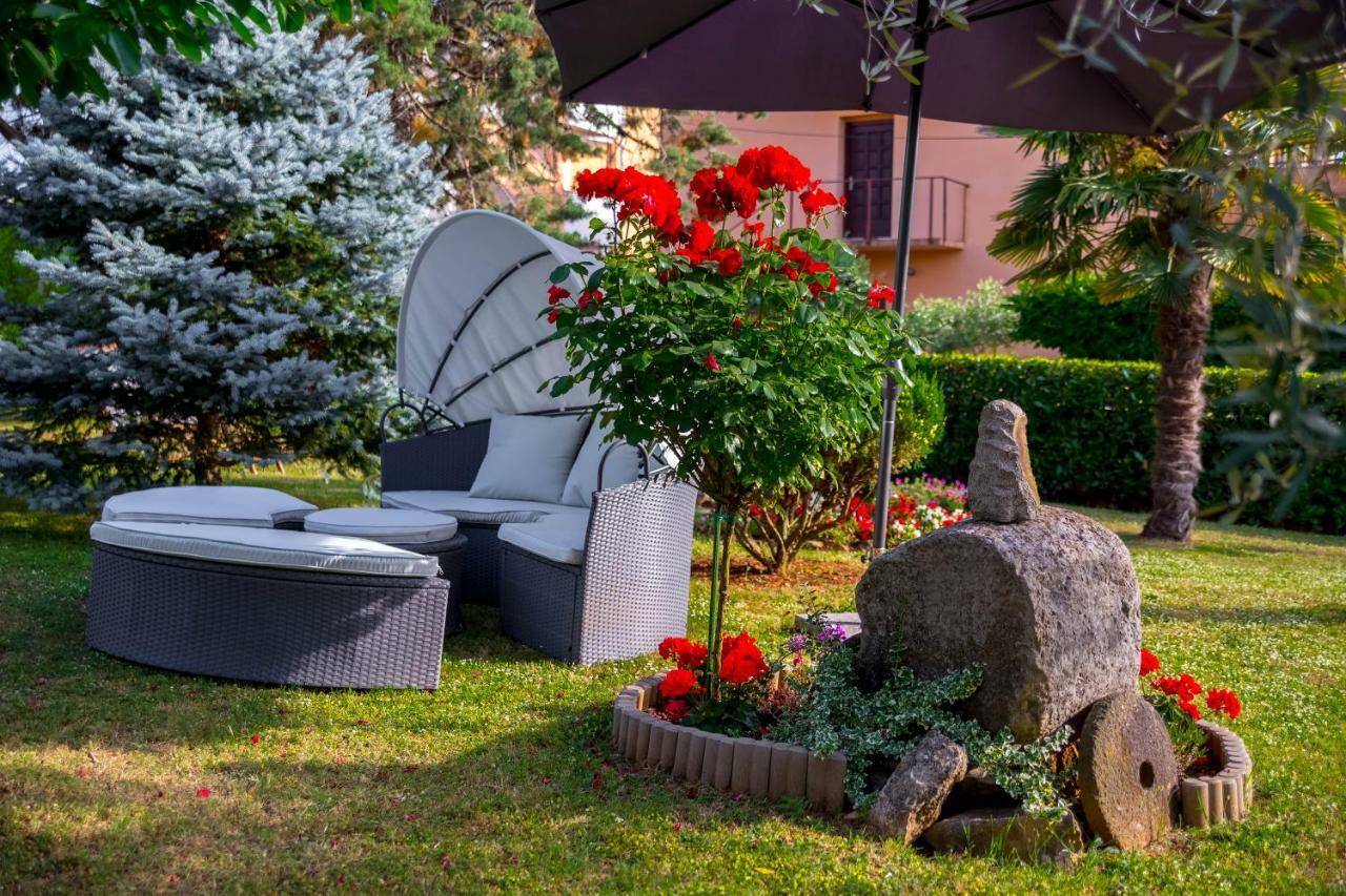 Garden paradise App Sveti Vid-Miholjice Buitenkant foto